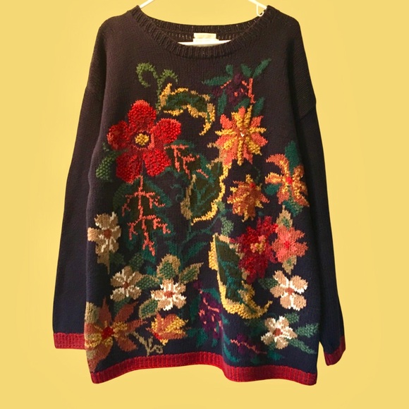 Vintage Van Heusen Navy Floral Sweater - Picture 3 of 17